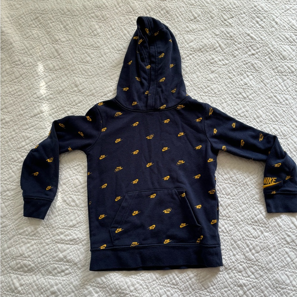 Nike Boy's Pullover Hoodie Little kid Midnight Navy XS 4